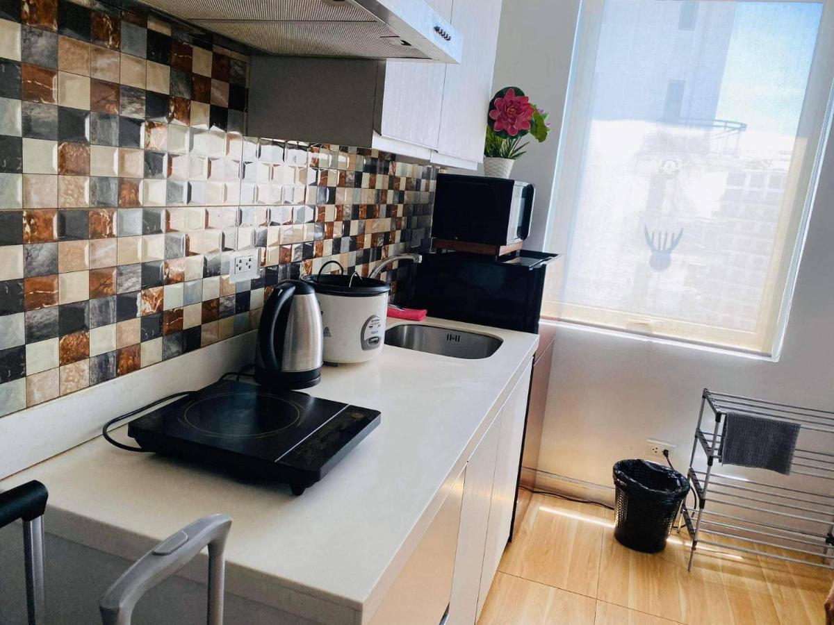 מנילה Azure Urban Resort A3 Near Airport Mall With Balcony Wavepool מראה חיצוני תמונה