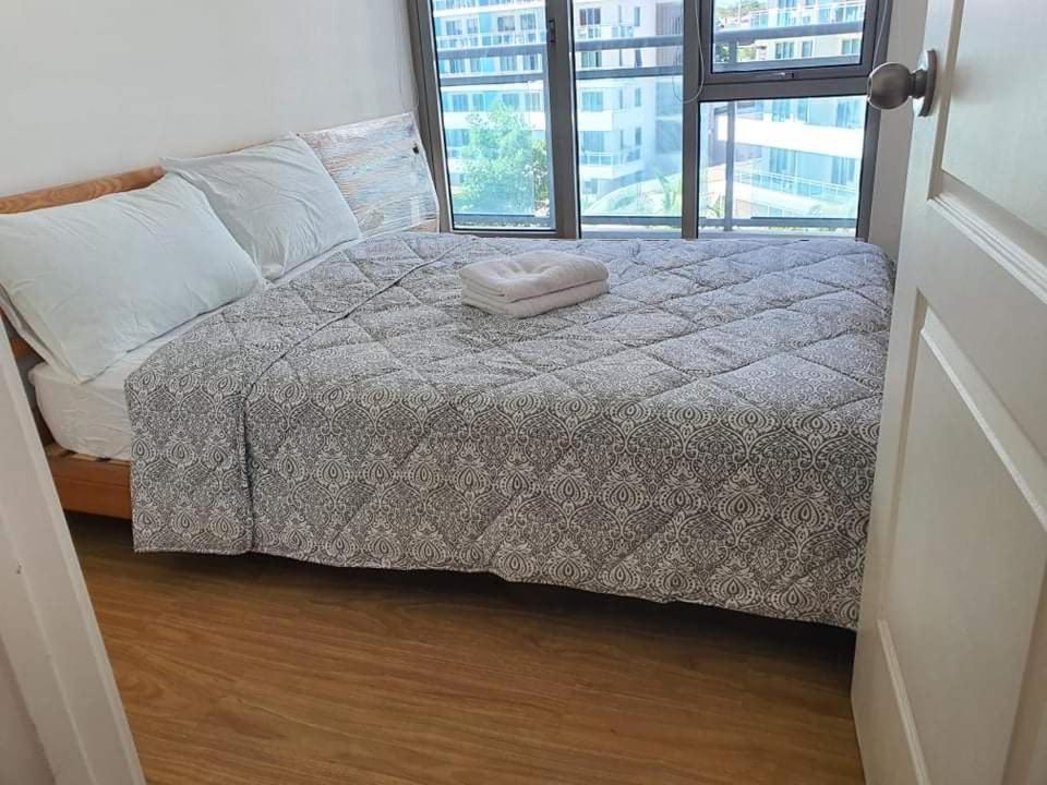 מנילה Azure Urban Resort A3 Near Airport Mall With Balcony Wavepool מראה חיצוני תמונה